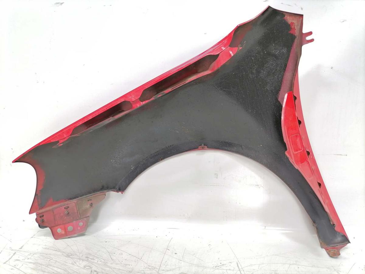 VW Golf 5 original Kotflügel vorn rechts LY3D Tornadorot Fließheck Bj.2006